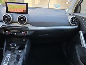 Audi Q2 S line 35 TDI 110 kW (150 CV) S tronic - Foto 23