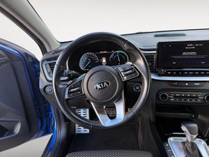Kia XCeed 1.6 PHEV E-TECH - Foto 27