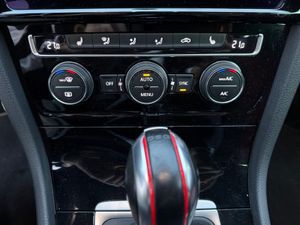 Volkswagen Golf GOLF GTI TCR - Foto 28