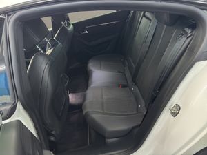 Peugeot 508 Hybrid . - Foto 12