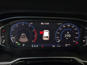 Volkswagen Polo . - Foto 18