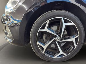 Volkswagen Polo . - Foto 13