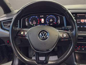 Volkswagen Polo . - Foto 15
