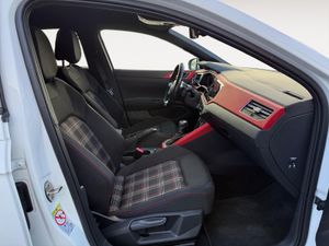 Volkswagen Polo GTI 2.0 200CV - Foto 25