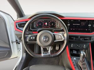 Volkswagen Polo GTI 2.0 200CV - Foto 23