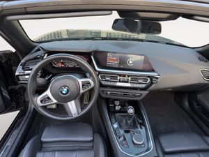 BMW Z4 SDRIVE 20I - Foto 26