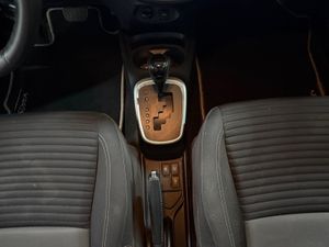 Toyota Yaris HYBRID 1.4 100 CAVALLOS - Foto 21