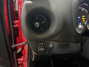 Toyota Yaris HYBRID 1.4 100 CAVALLOS - Foto 18