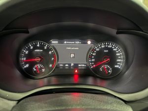 Kia Stinger 3.3 T-GDi 272kW (370CV) GT 4x4 - Foto 19