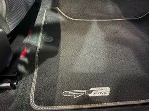 Kia Stinger 3.3 T-GDi 272kW (370CV) GT 4x4 - Foto 12