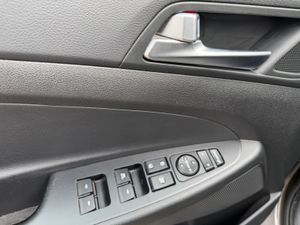 Hyundai Tucson 1.6 GDi BlueDrive Tecno 4x2 - Foto 11