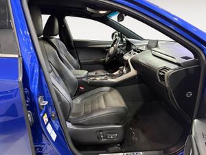 Lexus NX 2.5 300h F Sport 4WD - Foto 35