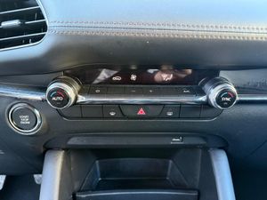 Mazda 3 2.0 SKYACTIV-X ZENITH - Foto 11