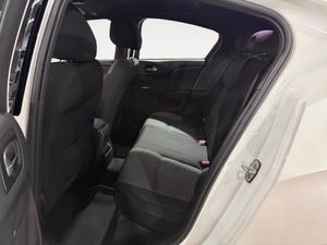 DS DS 4 Crossback 1.6 BlueHDi 88kW Connected Chic - Foto 23