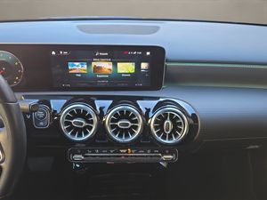 Mercedes Clase A 220 - Foto 26