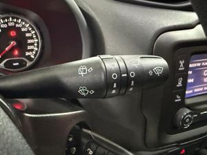 Jeep Renegade 1.6 E-TORQ 81kW Sport FWD E6 - Foto 15