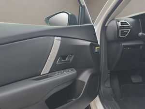 Citroën C4 BlueHDi 130 S&S EAT8 Shine - Foto 14