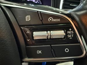 Kia Sportage 1.6 MHEV Drive 100kW (136CV) 4x2 - Foto 17