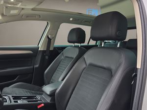 Volkswagen Passat Sport 1.8 (180CV) DSG R-LINE - Foto 13