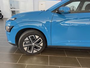 Hyundai Kona Eléctrico 100 kW (136 CV) Klass 39 kWh - Foto 10