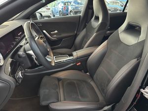 Mercedes CLA 180 - Foto 11