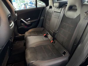 Mercedes CLA 180 - Foto 14