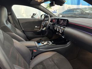 Mercedes CLA 180 - Foto 19