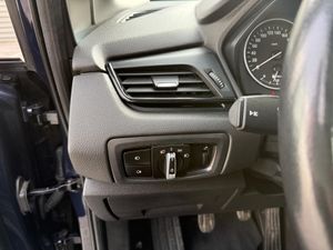 BMW Serie 2 Gran Tourer 218d - Foto 16