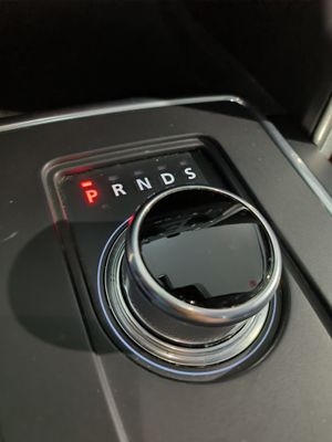 Land-Rover Discovery 2.0 TD4 132 kW (180 CV) Aut. SE 5 plazas Bajas Emisiones - Foto 35