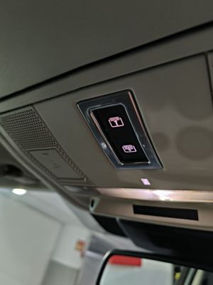 Land-Rover Discovery 2.0 TD4 132 kW (180 CV) Aut. SE 5 plazas Bajas Emisiones - Foto 21