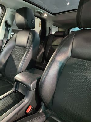 Land-Rover Discovery 2.0 TD4 132 kW (180 CV) Aut. SE 5 plazas Bajas Emisiones - Foto 30
