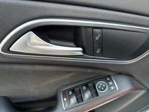 Mercedes Clase CLA Clase CLA MercedesAMG CLA 45 4M Shooting Brake - Foto 27