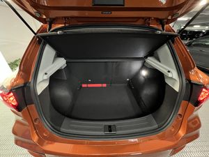 MG ZS 1.5 Luxury - Foto 25