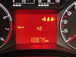 Opel Corsa 1.4 75cv - Foto 10