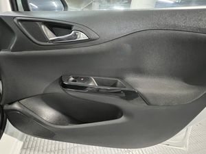 Opel Corsa 1.4 75cv - Foto 18