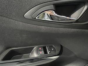 Opel Corsa 1.4 75cv - Foto 15