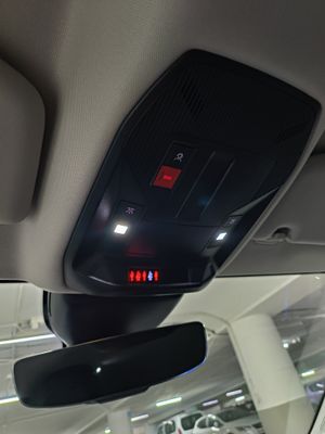 Peugeot 308 308 5P Allure Pack Hybrid 180 eEAT8 - Foto 17