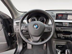 BMW X1 sDrive18i - Foto 26