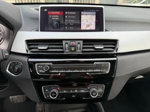 BMW X1 sDrive18i - Foto 16