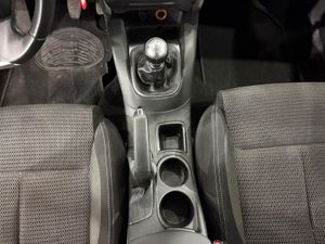 Citroën C4 1.6 e-HDi 115cv Collection - Foto 21