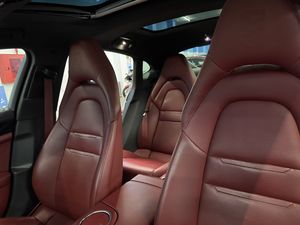 Porsche Panamera 4 E-Hybrid Executive - Foto 16