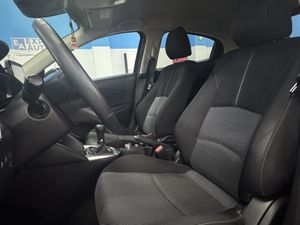 Mazda 2 Mazda Luxury 1.5 SKYACTIV-G 90 CV - Foto 11