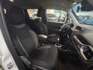 Jeep Renegade Night Eagle 1.0 Turbo 88 kW (120 CV) 4x2 - Foto 13