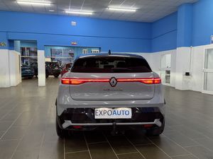 Renault Megane E-TECH 100% eléctrico equilibre EV60 160 kW (220 CV) super charge - Foto 8