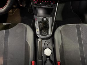 Volkswagen Polo Sport 1.0 TSI 85kW (115CV) - Foto 21