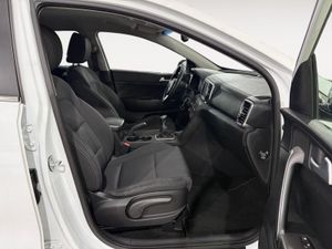 Kia Sportage 1.6 GDi 97kW (132CV) Emotion 4x2 - Foto 28