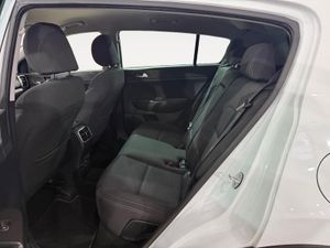 Kia Sportage 1.6 GDi 97kW (132CV) Emotion 4x2 - Foto 27