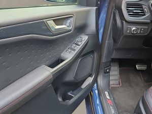 Ford Kuga ST-Line 2.5 - Foto 12