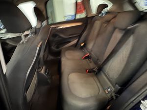 BMW X1 sDrive18d - Foto 9