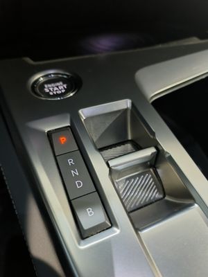 Peugeot 308 308 5P Allure Pack Hybrid 180 eEAT8 - Foto 28